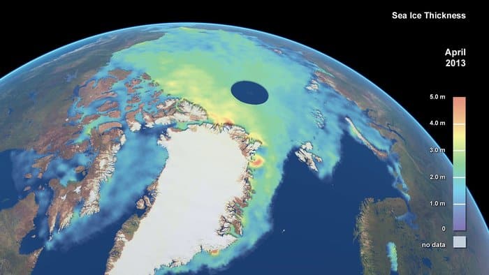 Epaisseur de la glace de l'océan Arctique en avril 2013, mesurée par le satellite de l'Agence spatiale européenne (ESA). Cette carte a été présentée à Edinburgh (Royaume Uni) cette année-là dans le cadre du Symposium sur une Planète vivante. Crédit : Planetary Visions/CPOM/UCL/ESA