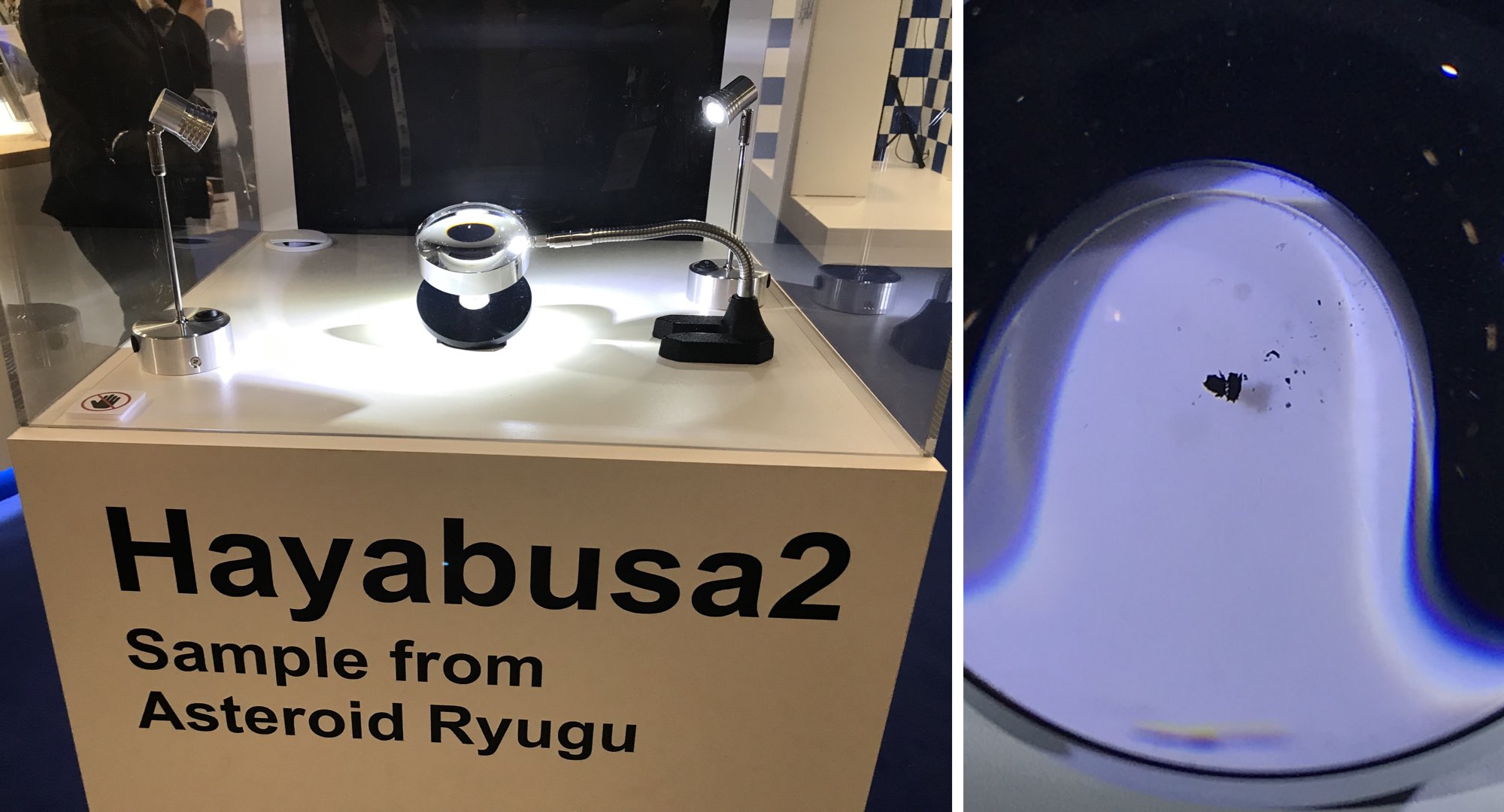 Sur son stand, l’agence japonaise JAXA montrait un échantillon de l’astéroïde Ruygu ramené sur Terre par la sonde Hayabusa2.<br /> Crédit : Cité de l’espace/Olivier Sanguy