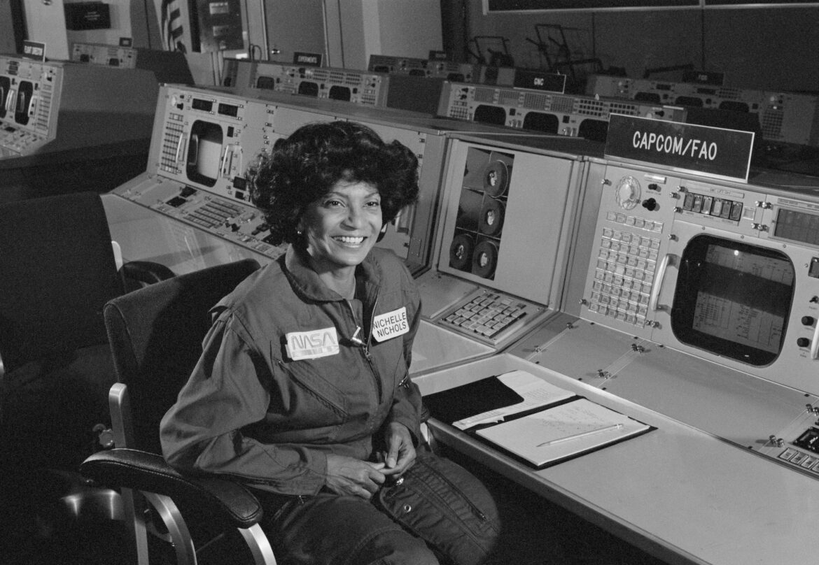 La NASA rend hommage à Nichelle Nichols